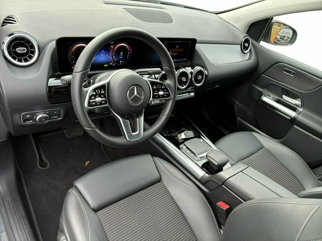 Mercedes-Benz B 250 2022