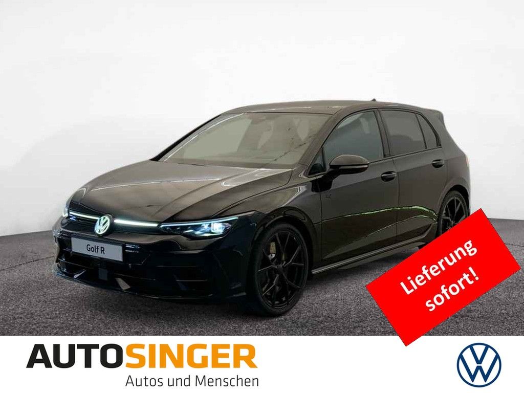 Volkswagen Golf 2025