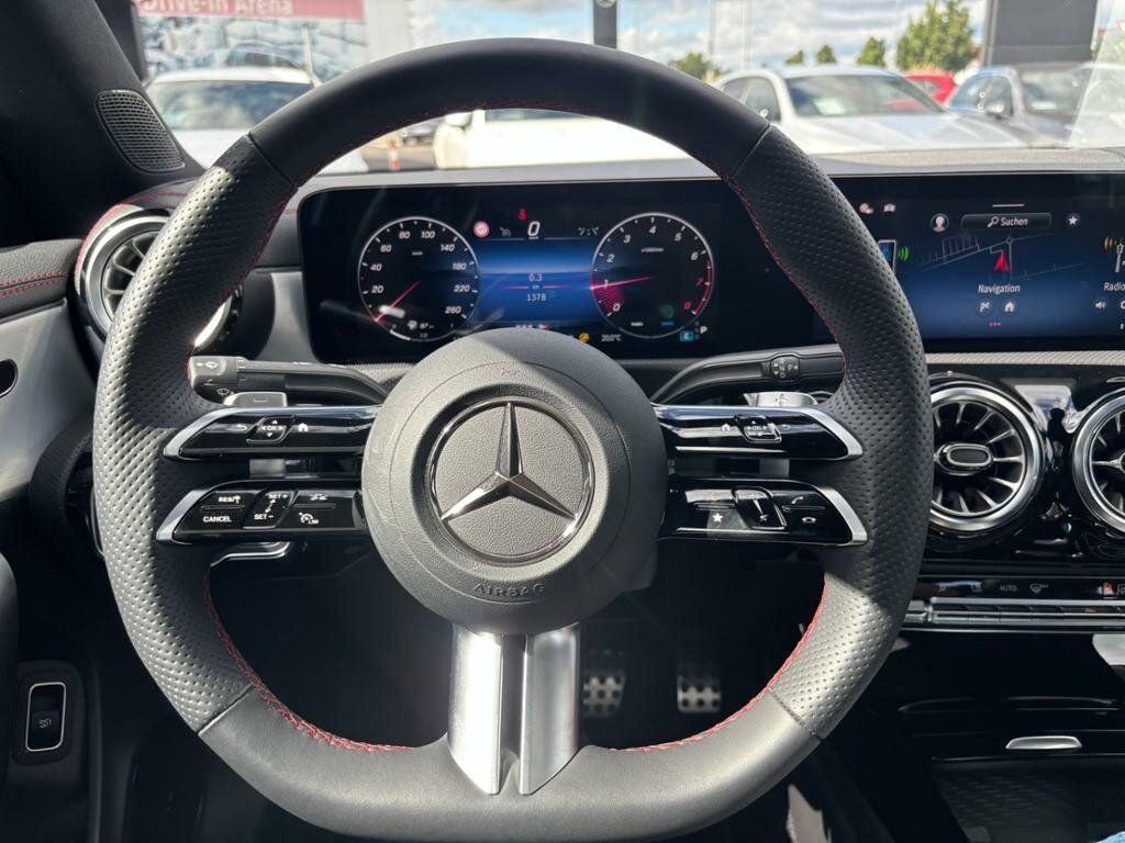 Mercedes-Benz CLA 200 2024