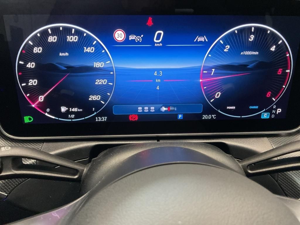 Mercedes-Benz C 220 2025