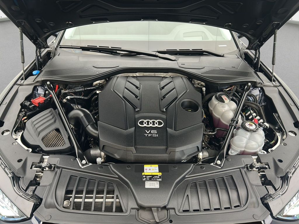 Audi A8 2024