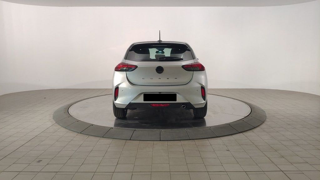 Opel Corsa 2024