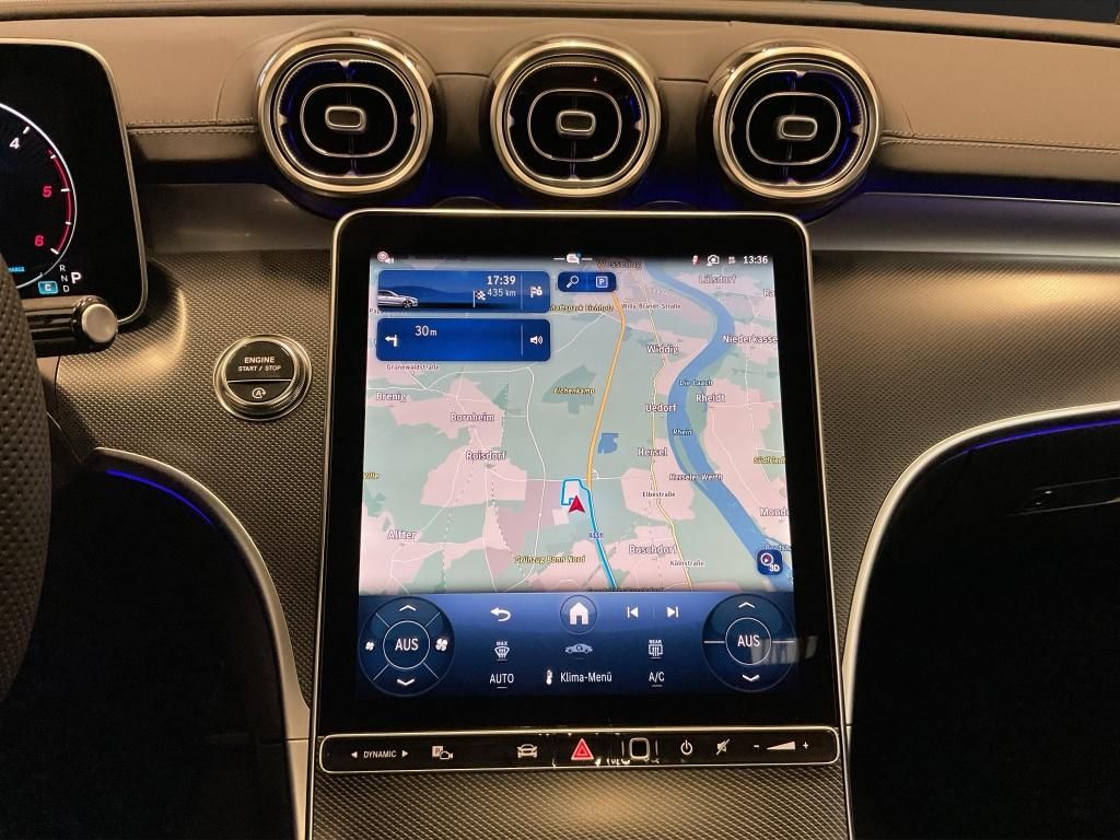 Mercedes-Benz C 220 2025