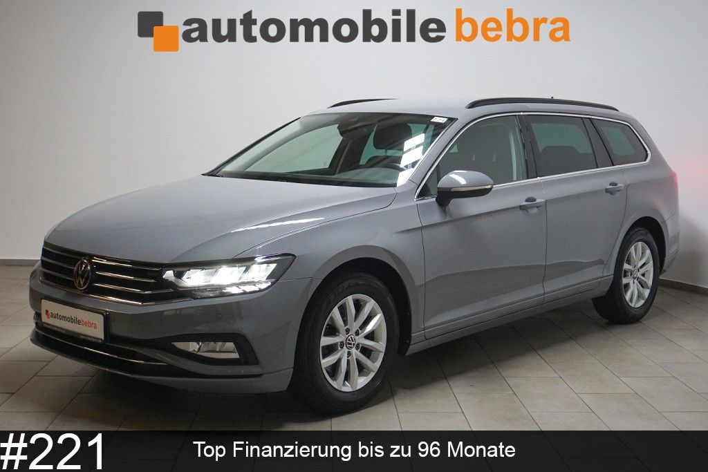 Volkswagen Passat 2023