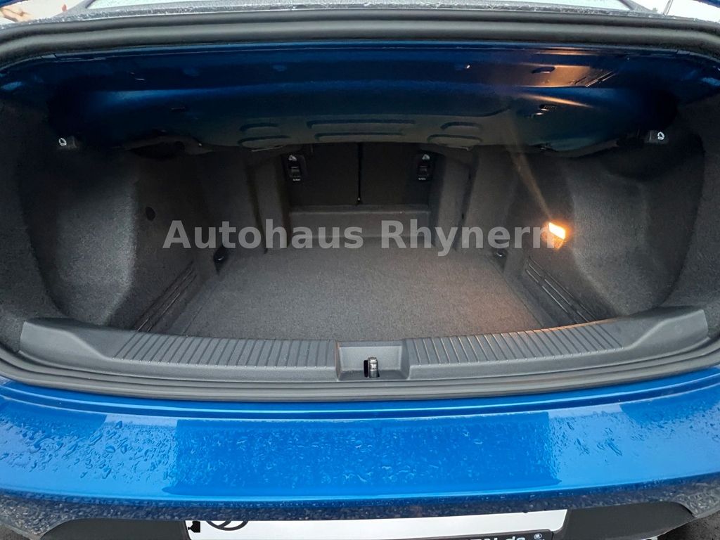 Volkswagen T-Roc 2024