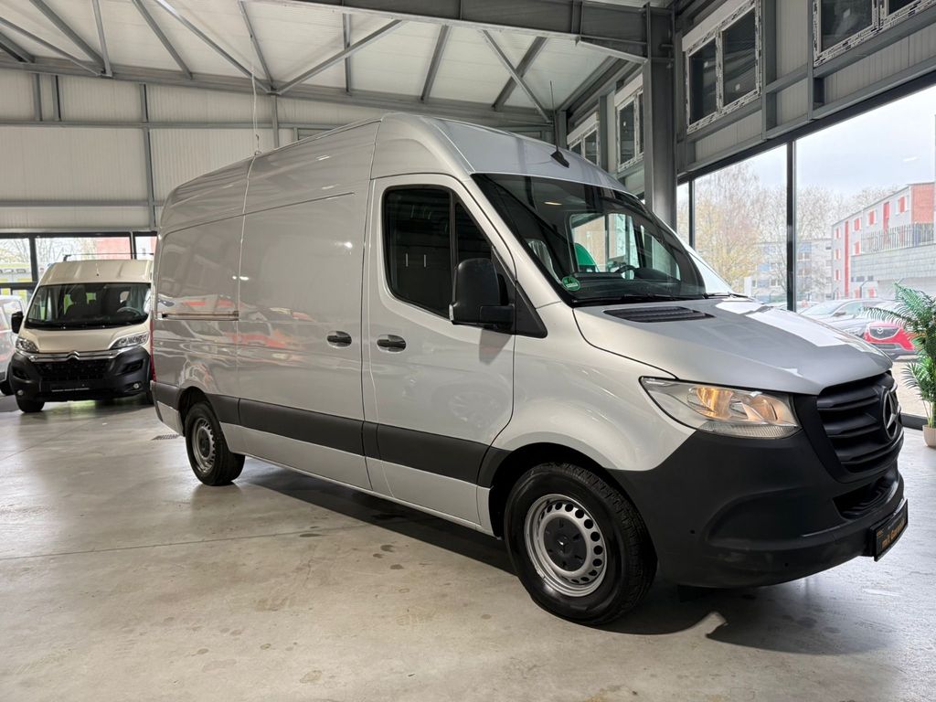 Mercedes-Benz Sprinter 2021