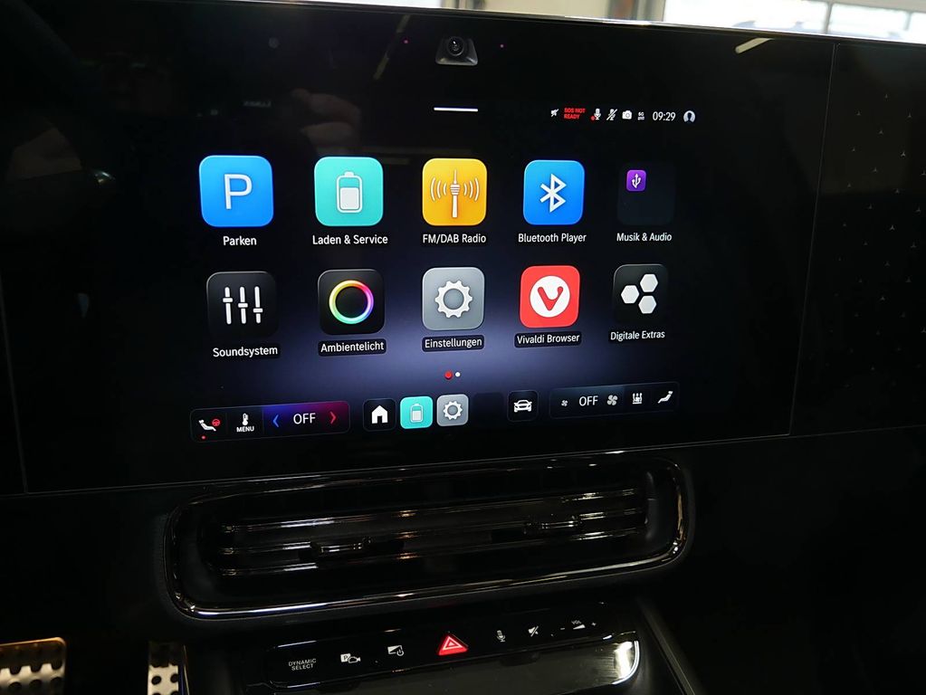 Mercedes-Benz CLA 250 2025