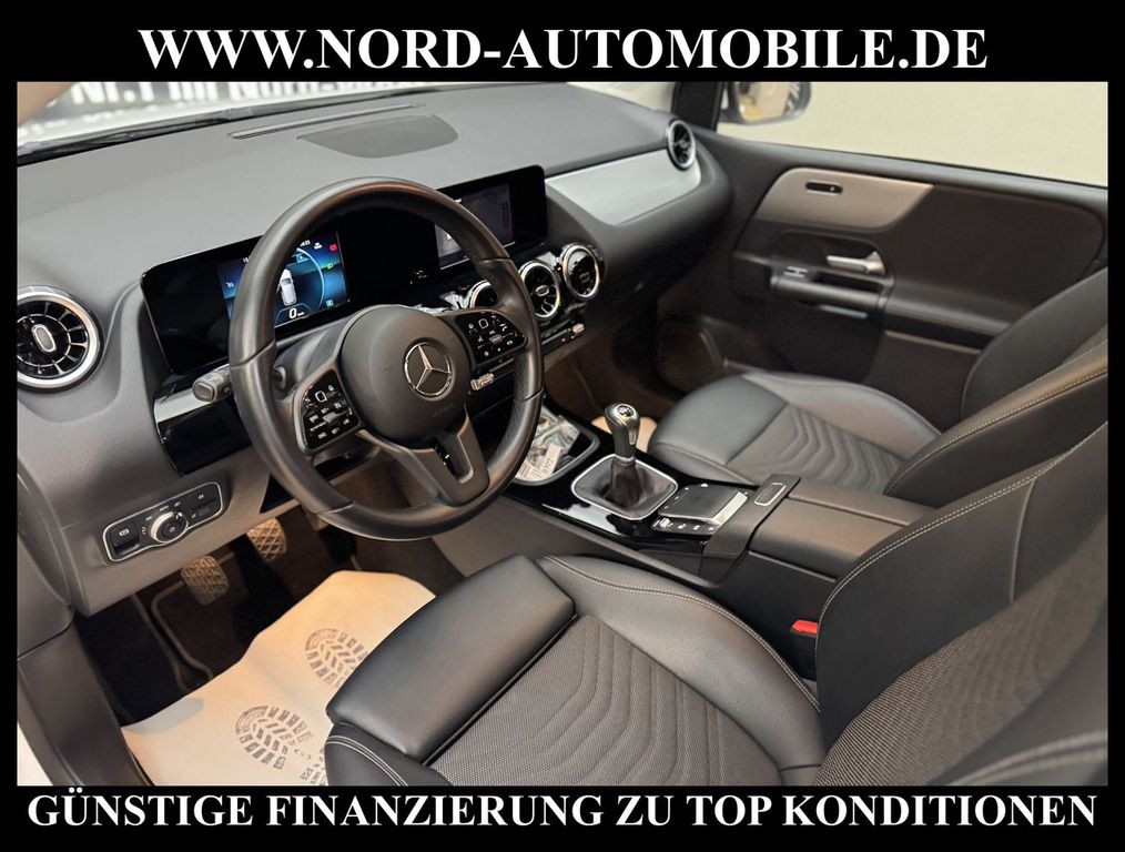 Mercedes-Benz B 180 2023