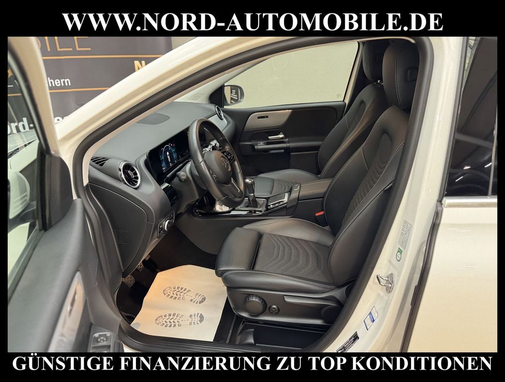 Mercedes-Benz B 180 2023
