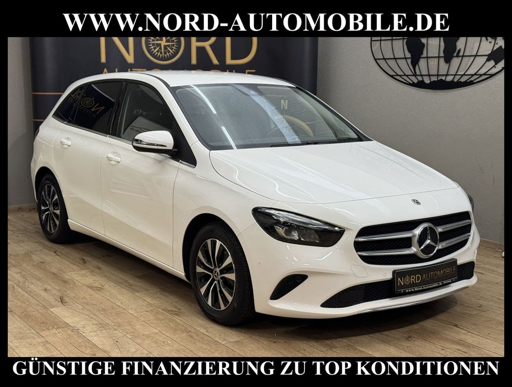 Mercedes-Benz B 180 2023