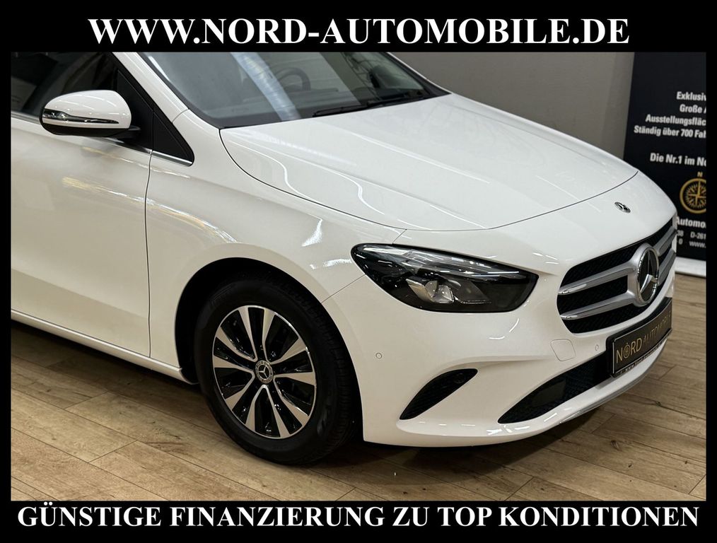 Mercedes-Benz B 180 2023