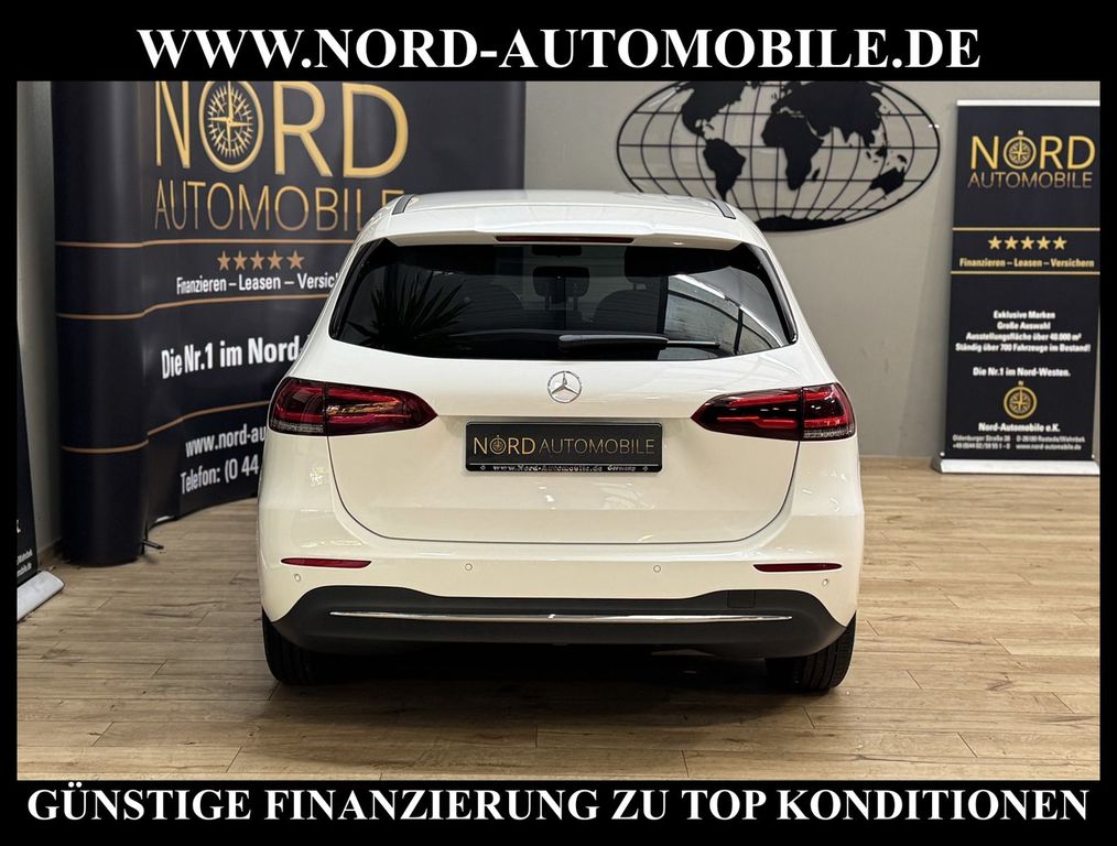 Mercedes-Benz B 180 2023