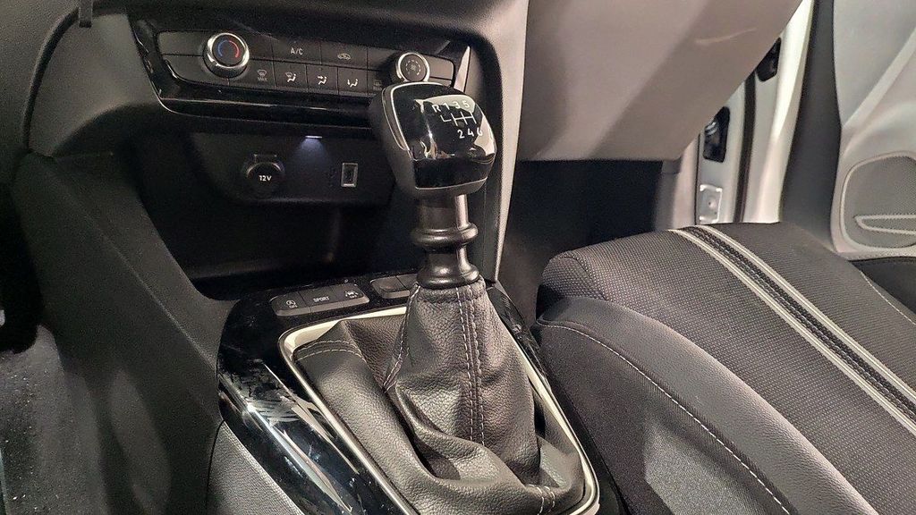 Opel Corsa 2024