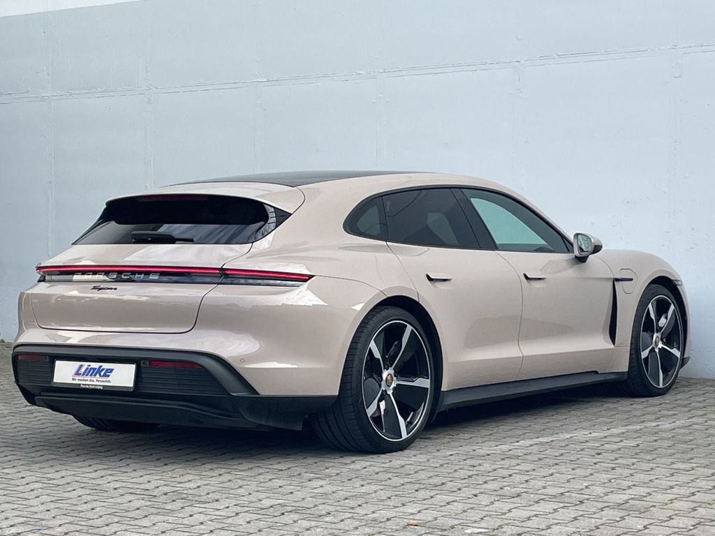 Porsche Taycan 2023