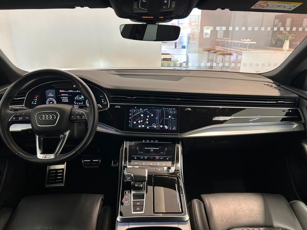 Audi Q8 2022