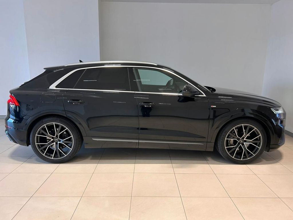 Audi Q8 2022