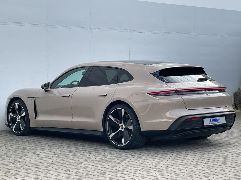 Porsche Taycan 2023