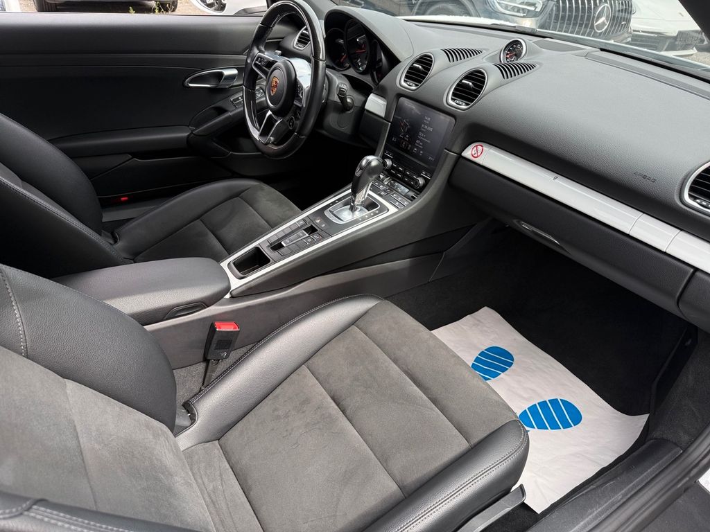 Porsche Boxster 2024