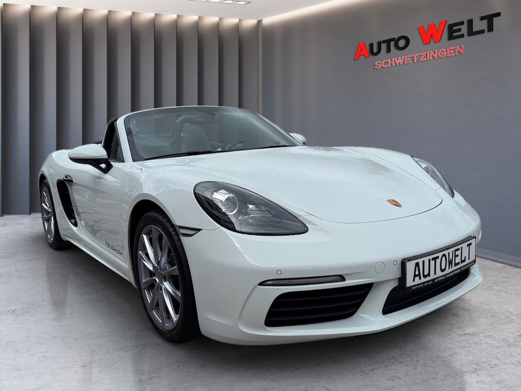 Porsche Boxster 2024