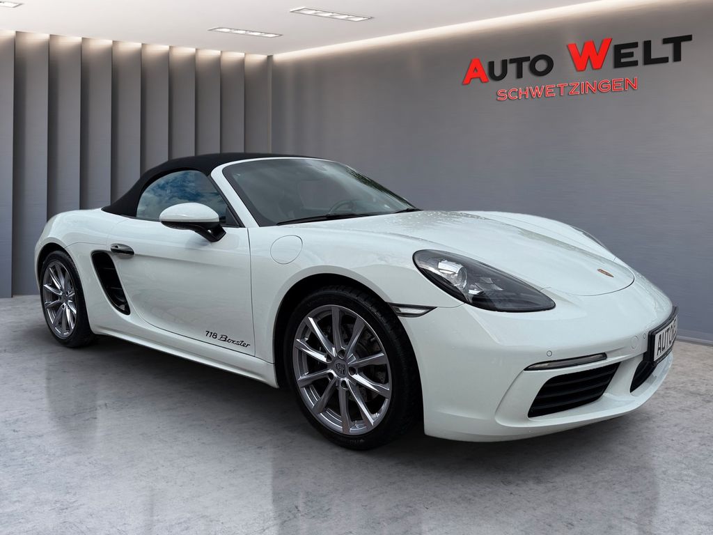 Porsche Boxster 2024