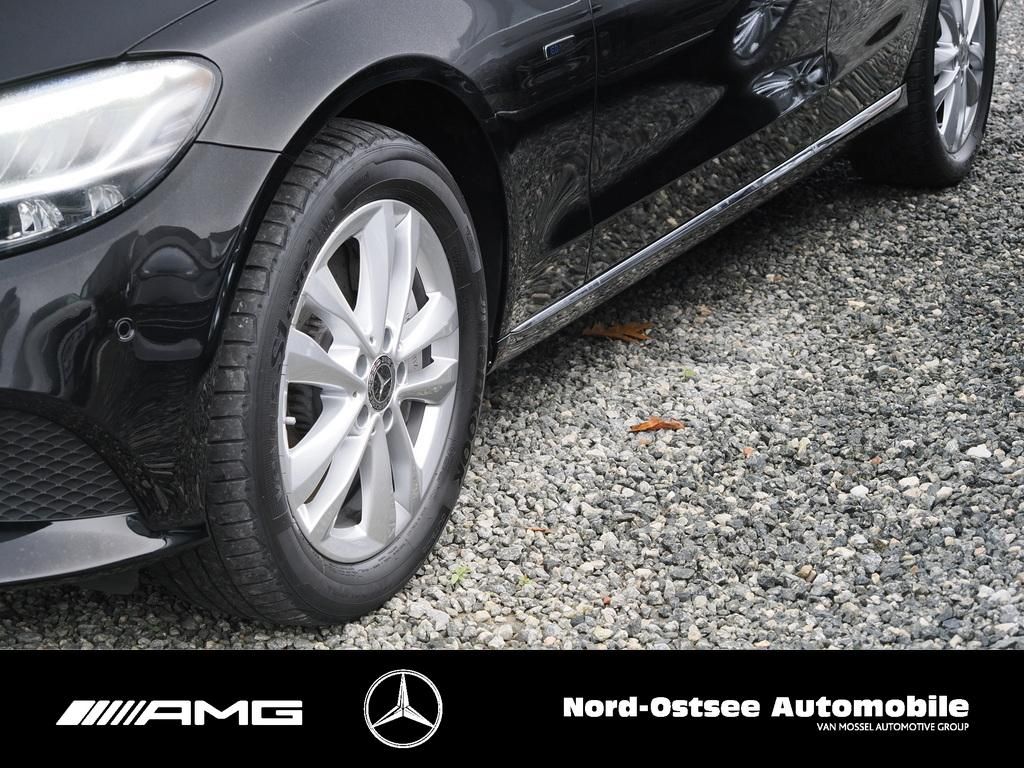 Mercedes-Benz C 300 2021