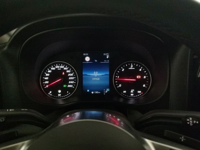 Mercedes-Benz Vito 2024