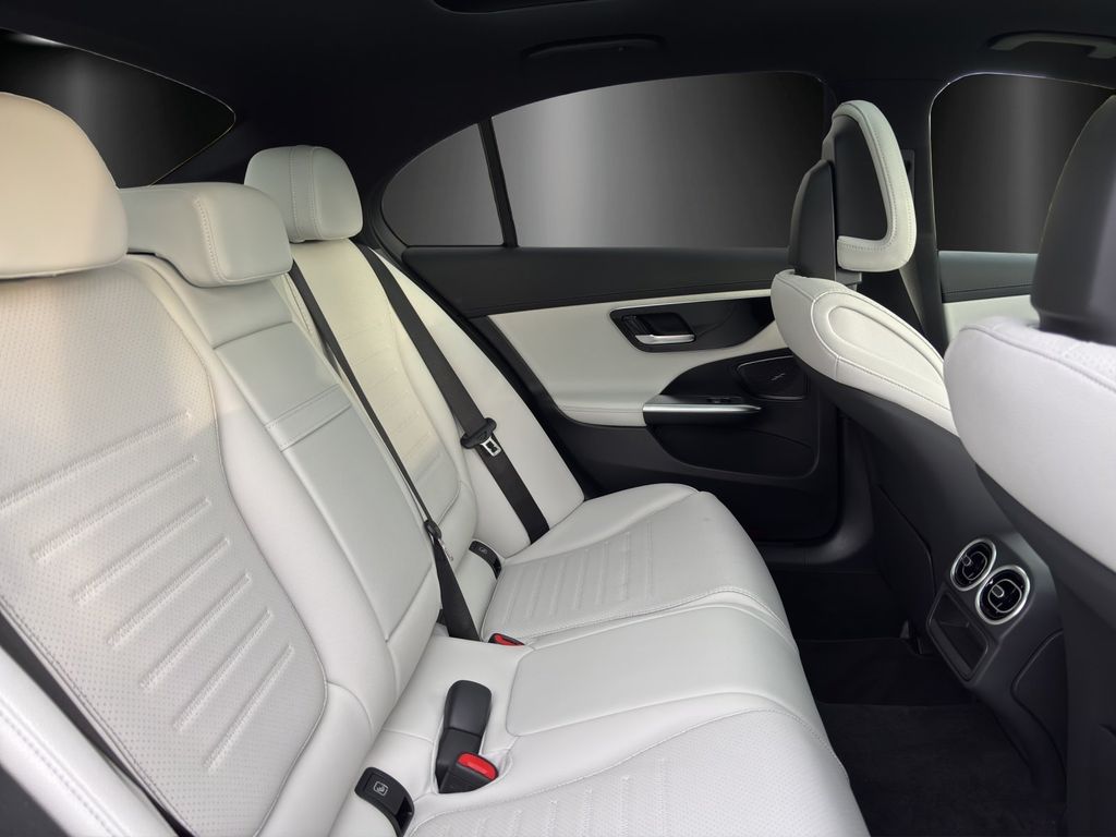 Mercedes-Benz C 220 2025