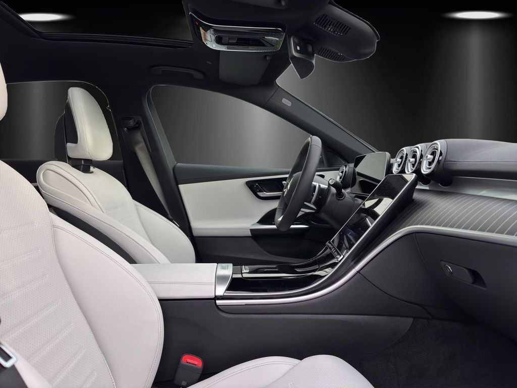 Mercedes-Benz C 220 2025