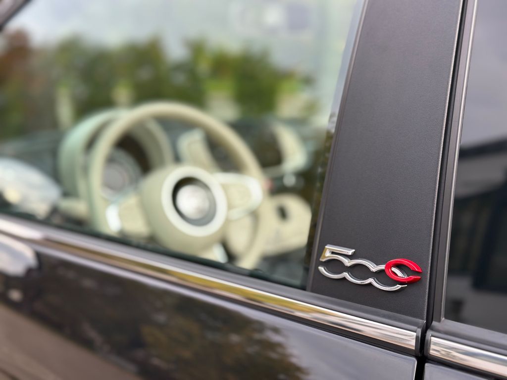 Fiat 500C 2023
