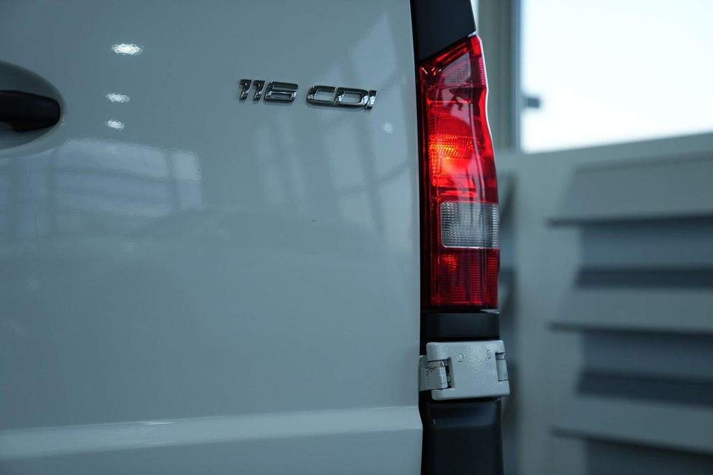 Mercedes-Benz Vito 2024