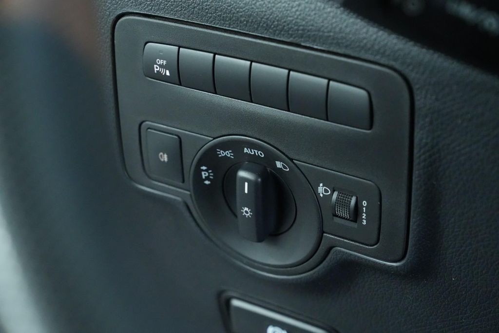 Mercedes-Benz Vito 2024