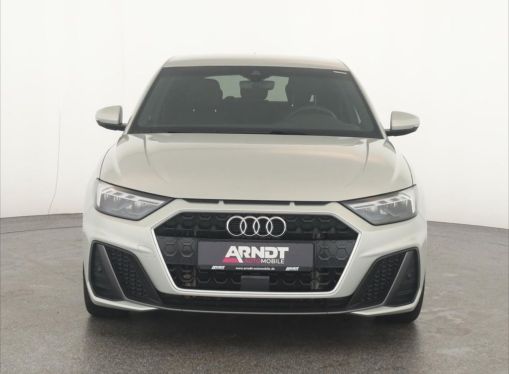 Audi A1 2024