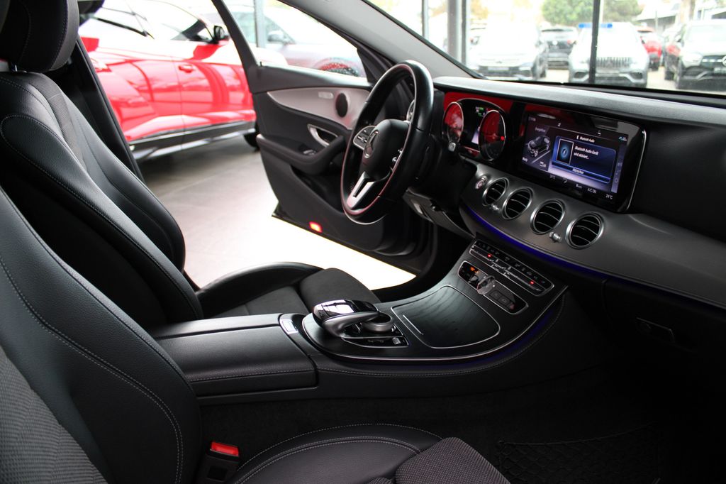 Mercedes-Benz E 300 2020