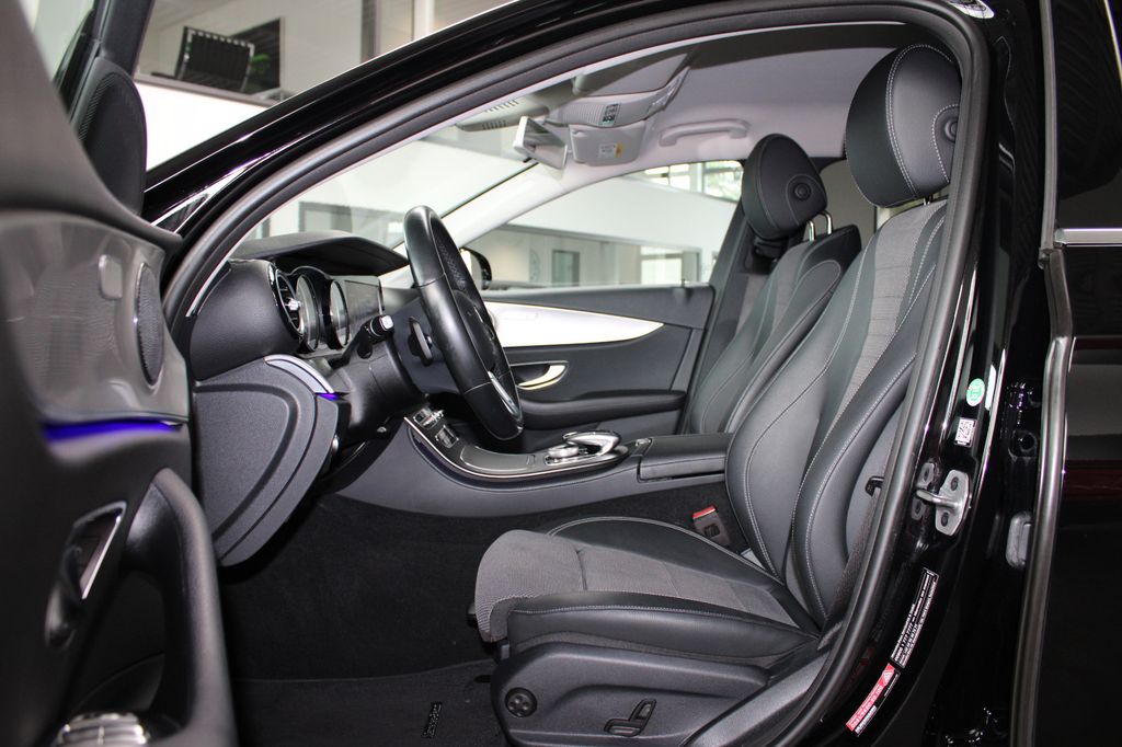 Mercedes-Benz E 300 2020