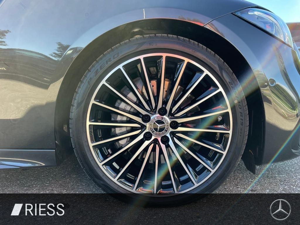 Mercedes-Benz C 220 2025