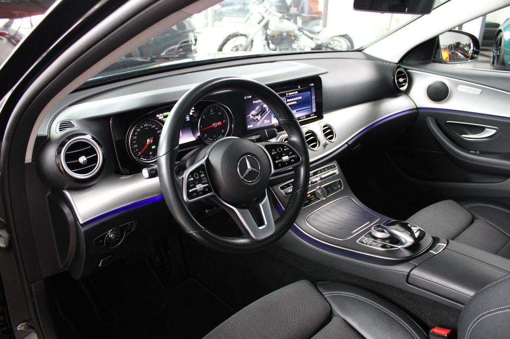 Mercedes-Benz E 300 2020