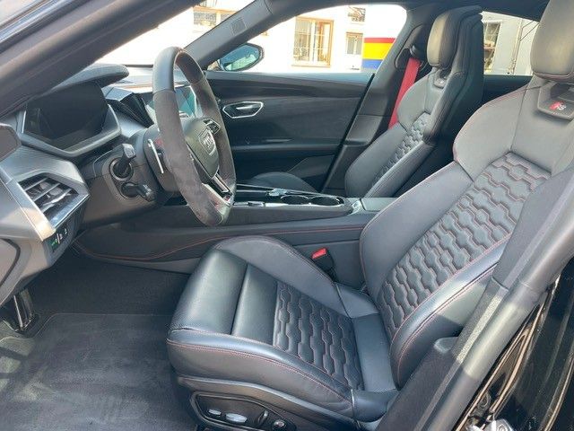 Audi RS e-tron GT 2023