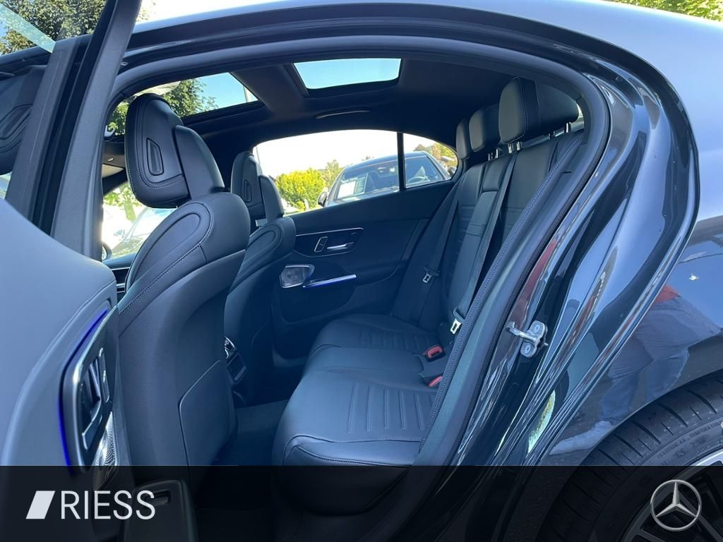 Mercedes-Benz C 220 2025
