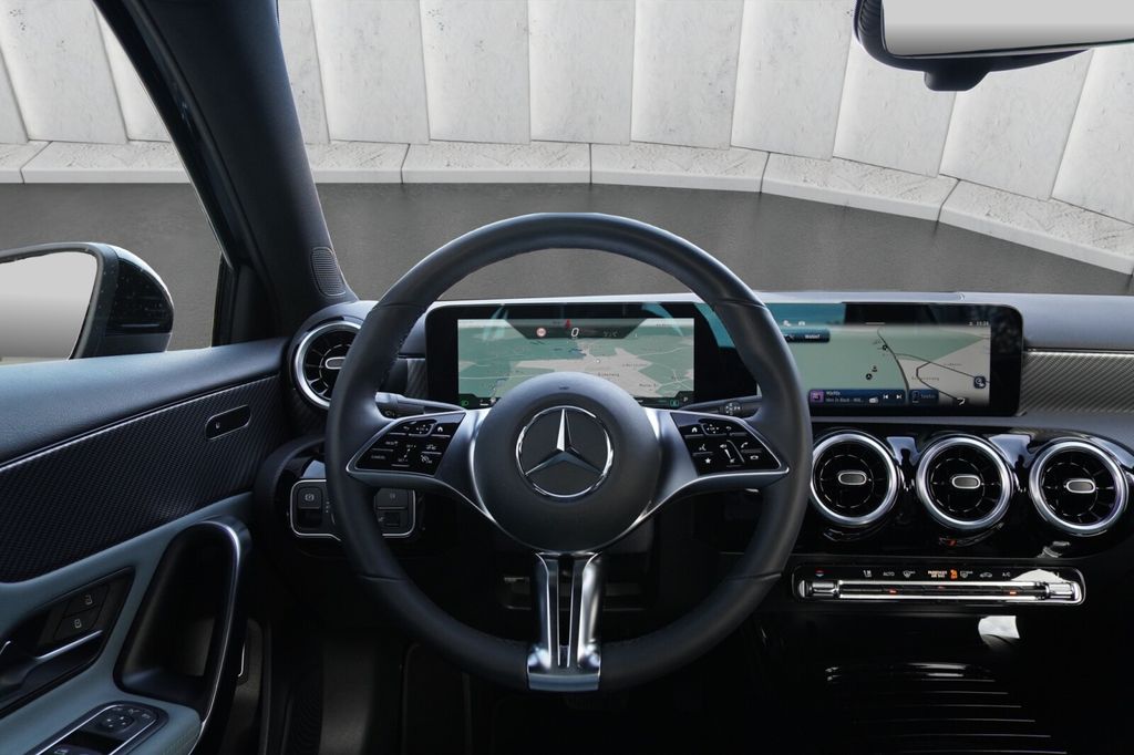 Mercedes-Benz A 180 2024