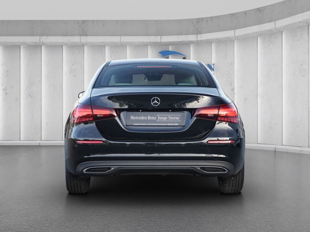 Mercedes-Benz A 180 2024