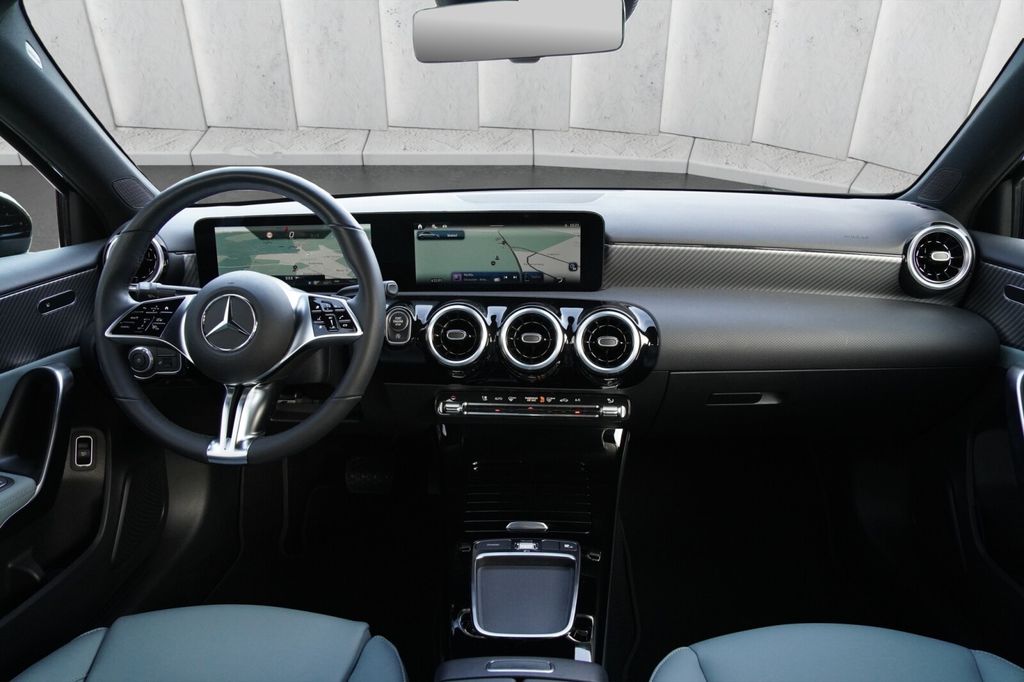 Mercedes-Benz A 180 2024