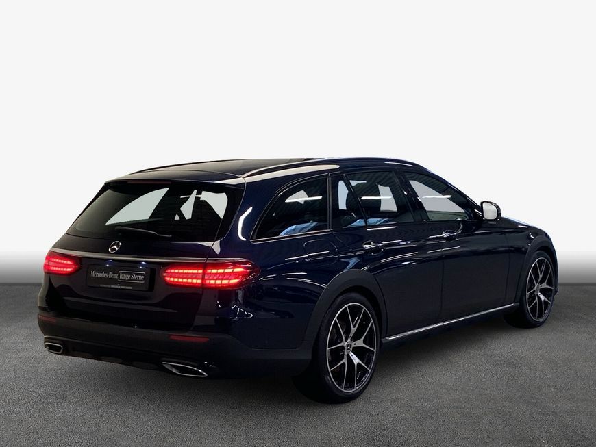 Mercedes-Benz E 400 2023