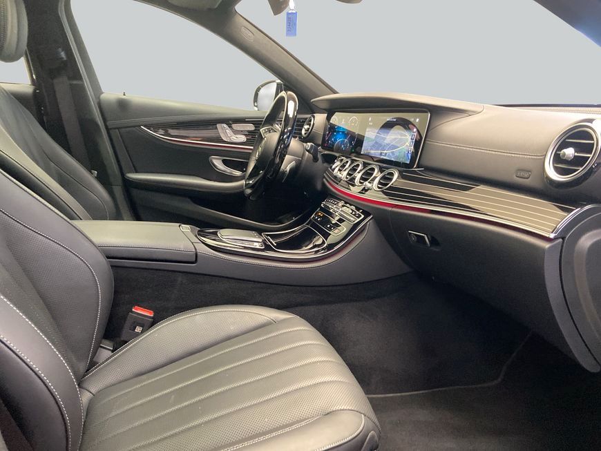 Mercedes-Benz E 400 2023