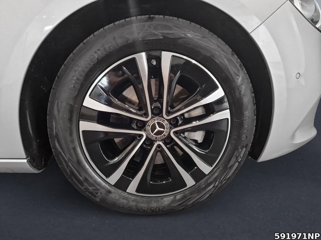 Mercedes-Benz B 200 2024