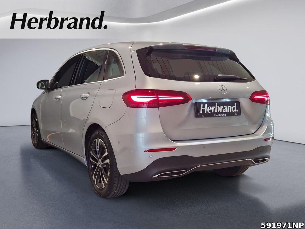 Mercedes-Benz B 200 2024