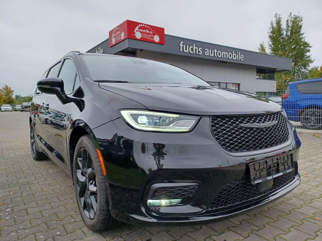 Chrysler Pacifica 2024