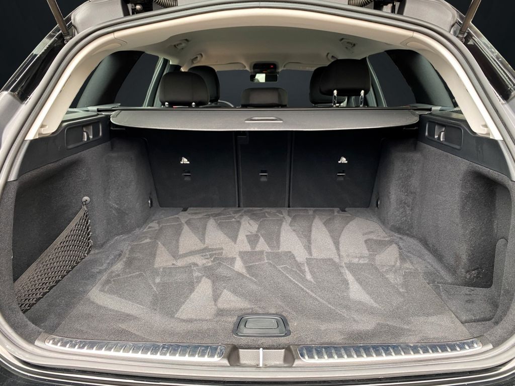 Mercedes-Benz C 200 2023