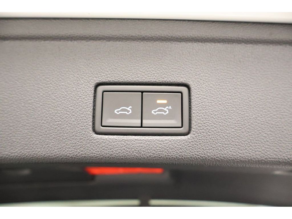 Volkswagen Touareg 2025