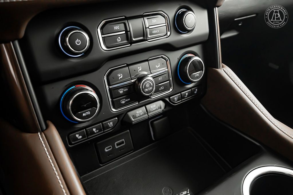 Chevrolet Suburban 2020