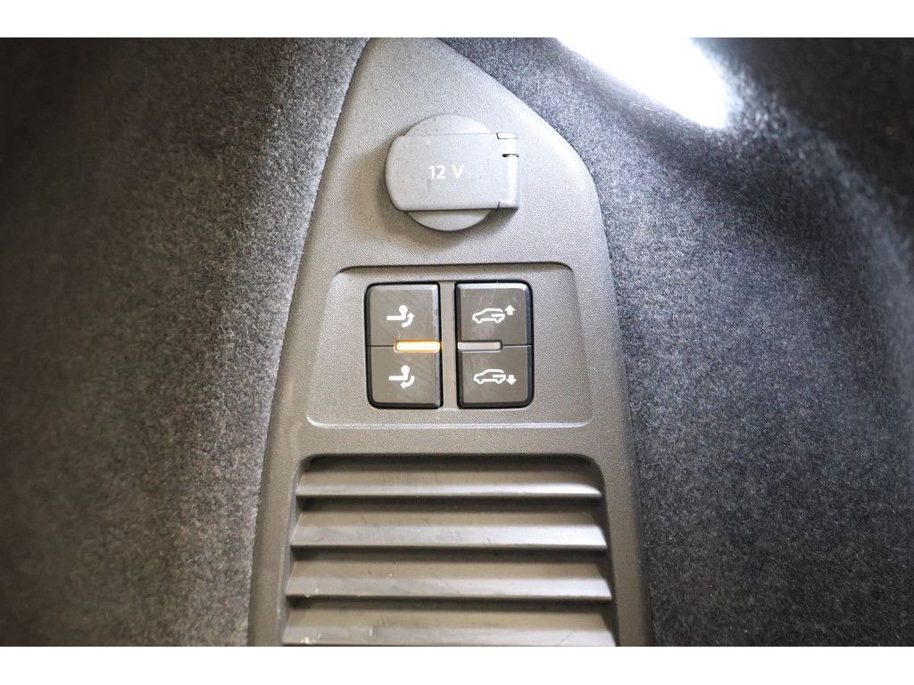 Volkswagen Touareg 2025